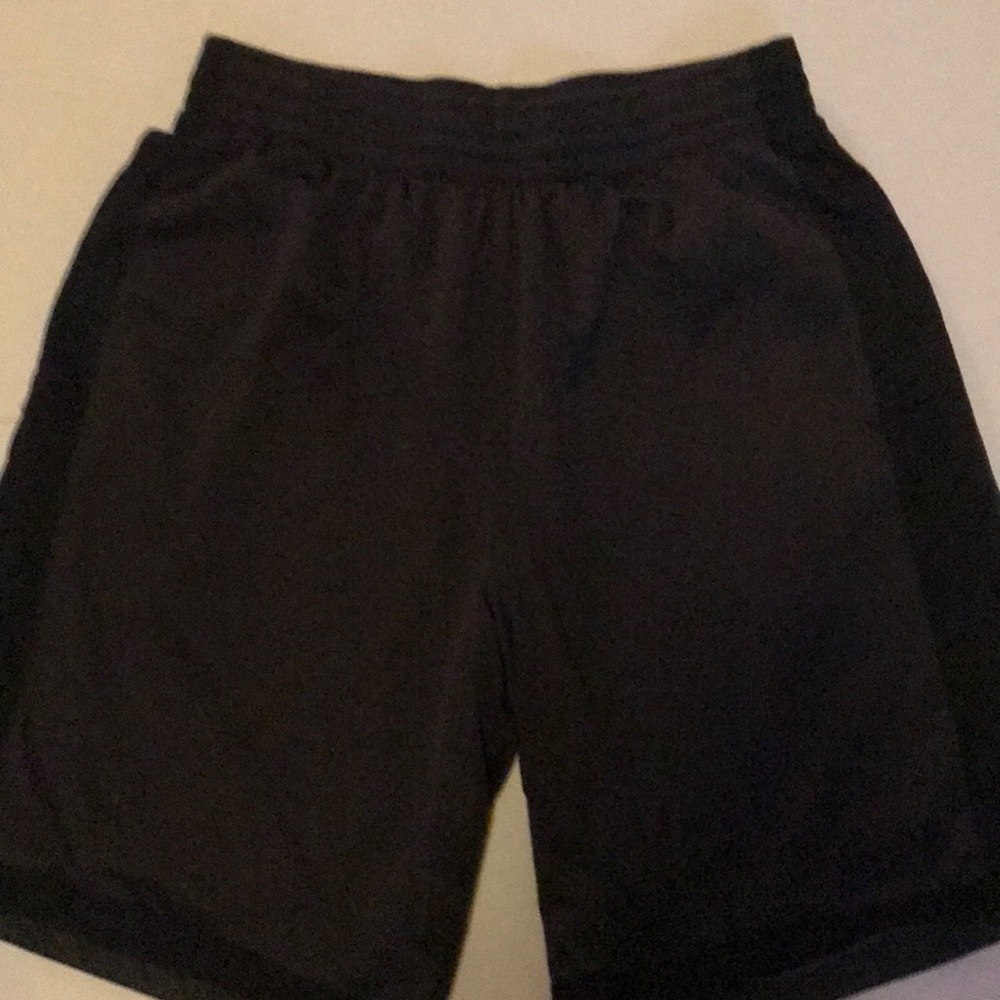 Nike Aduly Medium Basketball Shorts